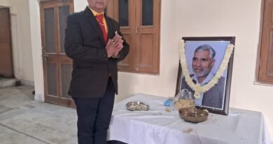 उत्तराखंड ज्योतिष रत्न डॉ. दैवज्ञ ने तरुण हिमालय पहुंचकर उक्रांद नेता दिवाकर भट्ट को दी श्रद्धांजलि