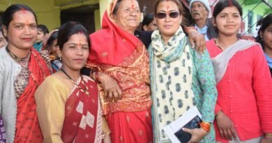 अल्मोड़ा: कैबिनेट मंत्री रेखा आर्या ने सोमेश्वर के सीमावर्ती गांवों में की 22 लाख की विकास योजनाओं की घोषणा