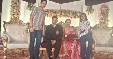 शिक्षा के साथ संस्कारों की पाठशाला: सोशल बलूनी पब्लिक स्कूल ने पेश की गुरु-शिष्य परंपरा की मिसाल