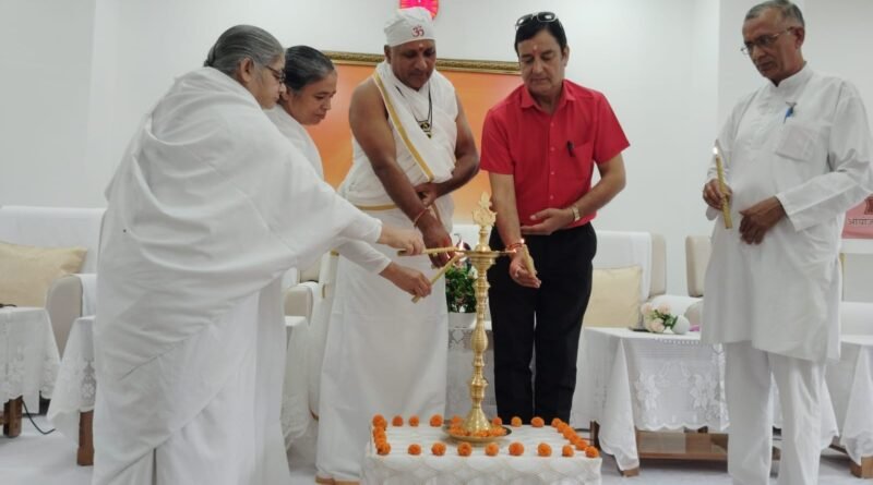 शिक्षा में आध्यात्मिक मूल्यों को संजोने में ब्रह्माकुमारी संस्था की अनुकरणीय भूमिका : डॉ. घिल्डियाल